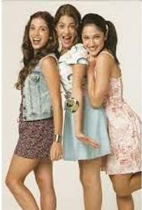 Violetta, Francisca a Camila