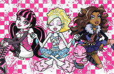 Lagoona Blue a přitelkyně