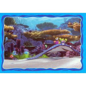 Učitel pluje s dětmi