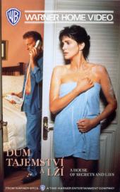 Dům tajemství a lží